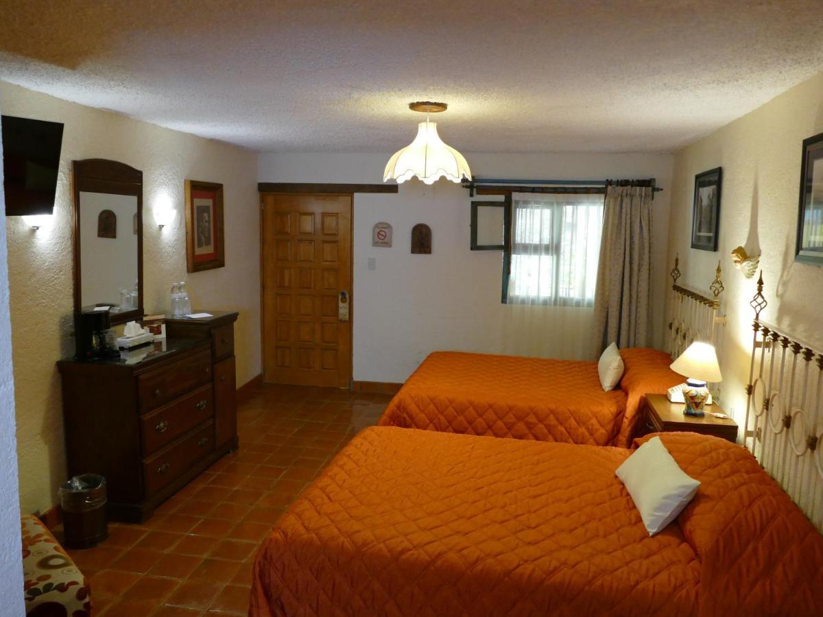 Hotel El Meson De Poetas