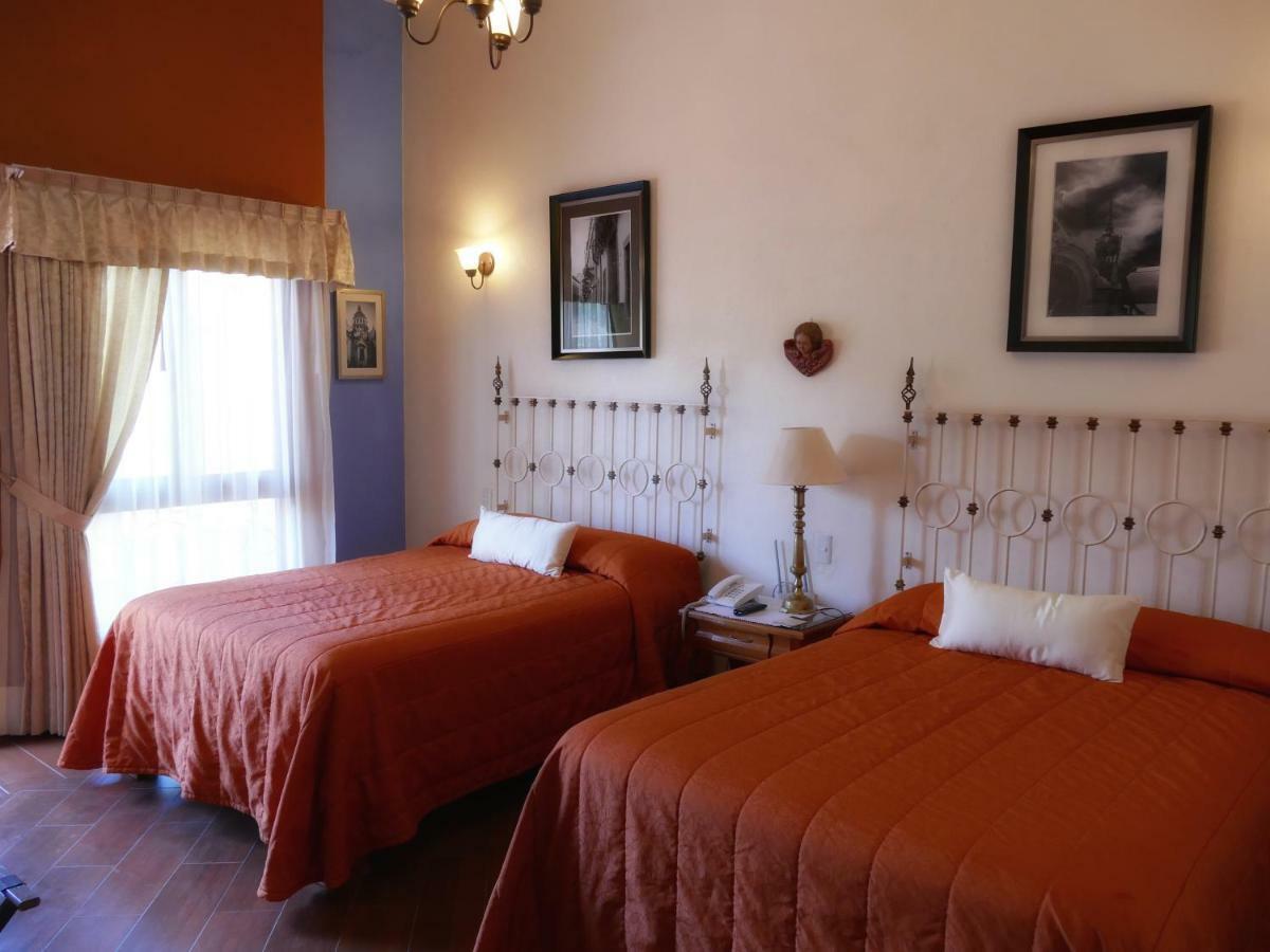 Hotel El Meson De Poetas 4*