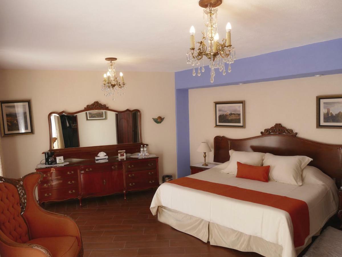 El Meson De Poetas Hotel 4*