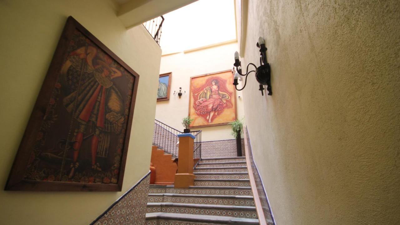 El Meson De Poetas